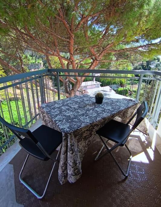 Forti Genova-Free Parking Castellaccio Apartment 2 ภายนอก รูปภาพ
